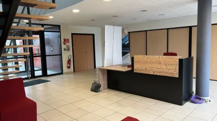 Immeuble de bureaux indépendants à vendre sur le secteur de Valenciennes - Offre immobilière - Arthur Loyd