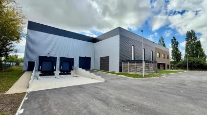 Locaux d'activité à louer à TRAPPES 78190 - Offre immobilière - Arthur Loyd