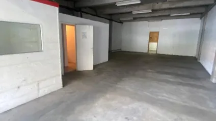 depot / local commercial 150 m2 Zac de Rivière Roche (97200) - Offre immobilière - Arthur Loyd