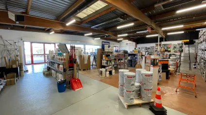 Locaux d'activité à louer à EVREUX 27000 - Offre immobilière - Arthur Loyd