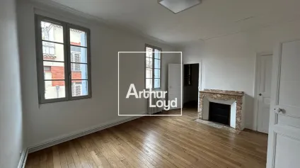 Bureaux en location duplex dans le centre de Toulouse - proche métro Jean Jaurès - Offre immobilière - Arthur Loyd