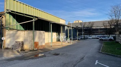 local d'activité - 464 m² env. Le Pont De Claix (Isère) - Offre immobilière - Arthur Loyd