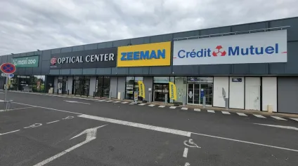 LOCATION LOCAL COMMERCIAL 200 M2 CHATELLERAULT ZONE NORD FORTE VISIBILITE - Offre immobilière - Arthur Loyd