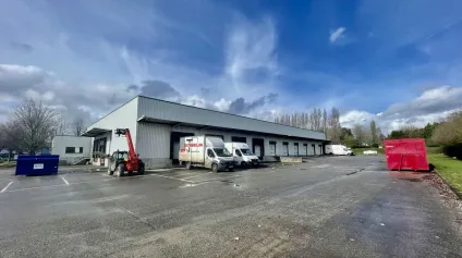 Entrepôts à louer à ESLETTES 76710 - Offre immobilière - Arthur Loyd