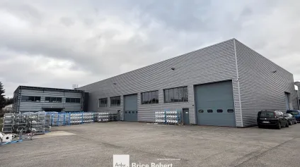 Location local d’activités grande hauteur à Villeurbanne - Offre immobilière - Arthur Loyd
