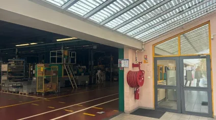 À VENDRE  Bâtiment industriel de 7&nbsp;200 m²  Zone d'activités d'Aizenay (85) - Offre immobilière - Arthur Loyd