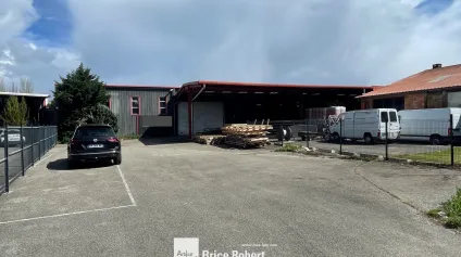 Bâtiment d’activité à vendre ou louer à Civrieux-d’Azergues avec quai - Offre immobilière - Arthur Loyd