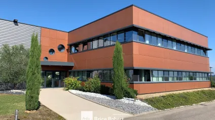 A vendre ou à louer - Bâtiment d'activité indépendant avec un quai et possibilité d'extension - Pommiers - Offre immobilière - Arthur Loyd