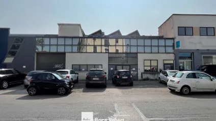 A vendre - Bâtiment typé usine en toiture SHED - Lyon 7 - Offre immobilière - Arthur Loyd