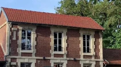 Cellule de bureaux à louer de 67m2, dans la ville de Chantilly, au sein d'un cadre exceptionnel. - Offre immobilière - Arthur Loyd