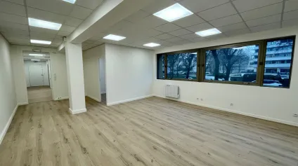 Bureaux à vendre à ROUEN 76100 - Offre immobilière - Arthur Loyd