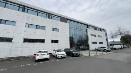 BUREAUX A LOUER A VENDRE ORVAULT PENTECOTE - Offre immobilière - Arthur Loyd