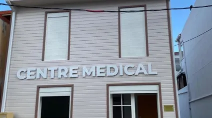 Local professionnel 35 m2 Le Lamentin - Offre immobilière - Arthur Loyd