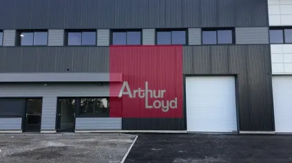 CLERMONT-FERRAND A LOUER LOCAL D'ACTIVITÉ 383 M² PROGRAMME - Offre immobilière - Arthur Loyd