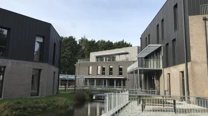 Bureaux à louer à Villeneuve-d'Ascq avec terrasse privative et parc sécurisé - Offre immobilière - Arthur Loyd