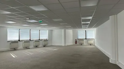  A LOUER - BUREAUX - BOURGES - EXCLUSIVITE - Offre immobilière - Arthur Loyd