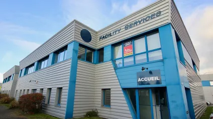 A LOUER - EXCLUSIVITÉ - Locaux d'activités 240 m2 - Offre immobilière - Arthur Loyd