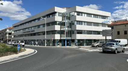 VENTE - LOCAL COMMERCIAL - VISIBILITE - EMPLACEMENT D'ANGLE - Offre immobilière - Arthur Loyd