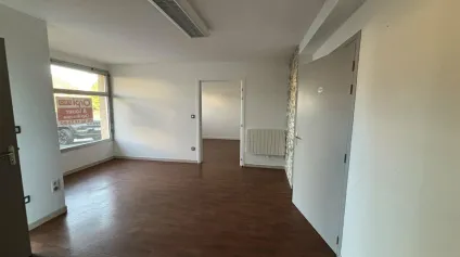 Local professionnel - bureaux - Cosnac - 70m2 - Offre immobilière - Arthur Loyd