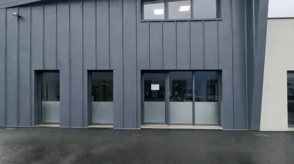 LOCATION BUREAUX 115m2 LA CRECHE PROCHE A83 A10 - Offre immobilière - Arthur Loyd