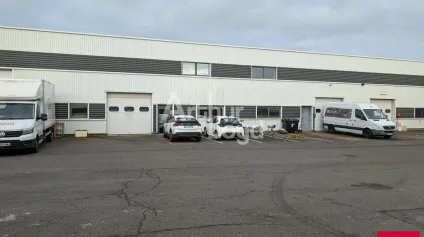 CHARTRES DE BRETAGNE - CELLULE D'ACTIVITE A LOUER - Offre immobilière - Arthur Loyd