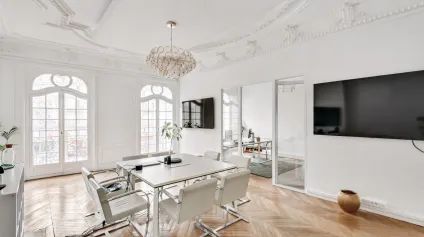 Bureaux à louer à PARIS 75008 - Offre immobilière - Arthur Loyd