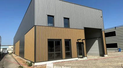 A vendre - ACTIPARK AMPERE - Bureaux dans un bâtiment rénové - Chassieu - Offre immobilière - Arthur Loyd