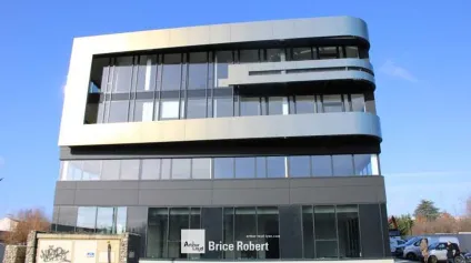 A louer - PLUG & PLAY - Bureaux lumineux - Limonest - Offre immobilière - Arthur Loyd