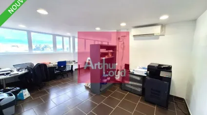 BEAUMONT A LOUER BUREAUX 87 M² - Offre immobilière - Arthur Loyd