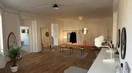 LOCAL COMMERCIAL - Cession de Droit au Bail - BIARRITZ axe passant et central - Offre immobilière - Arthur Loyd