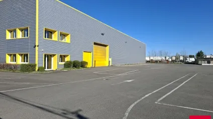 LOCATION SITE ACTIVITE/LOGISTIQUE LE MANS EST 3400m² - Offre immobilière - Arthur Loyd