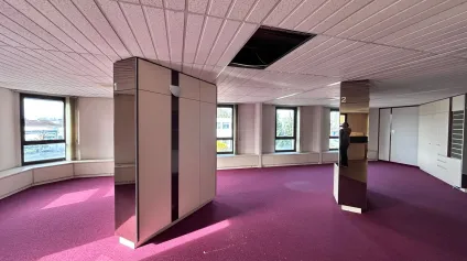 VENTE - BUREAUX - VIRIAT LA NEUVE - PROCHE BOURG EN BRESSE - Offre immobilière - Arthur Loyd