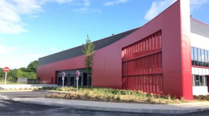 Locaux d'activité à louer à MAUREPAS 78310 - Offre immobilière - Arthur Loyd