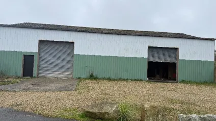 STOCKAGE HIVERNAGE 200 M² SAINT POL DE LEON - Offre immobilière - Arthur Loyd
