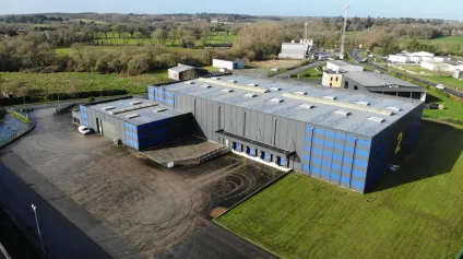 A VENDRE - ENTREPÔT LOGISTIQUE - 3647m² REDENE - Offre immobilière - Arthur Loyd