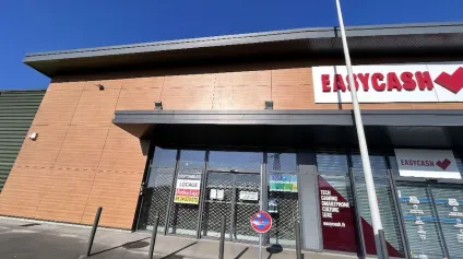 FACADE ROUTE NATIONALE - MACON SUD - LOCAL COMMERCIAL A LOUER - Offre immobilière - Arthur Loyd