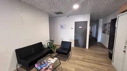 BOURG EN BRESSE - LOCATION - BUREAUX PRETS A L'EMPLOI - CENTRE VILLE - Offre immobilière - Arthur Loyd