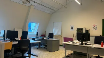 À VENDRE  Bureaux  Centre-ville de La Roche-sur-Yon (85) - Offre immobilière - Arthur Loyd