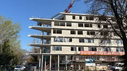 BAMBOO Bureaux neufs à vendre à Saint-Martin-d'Hères avec façade - Offre immobilière - Arthur Loyd