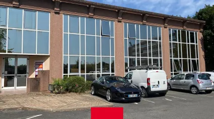 A LOUER - Bureaux - Limas - Offre immobilière - Arthur Loyd