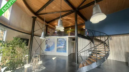 Bâtiment de bureaux indépendant à vendre  Valence Sud, forte visibilité, accès LACRA, disponible immédiatement. - Offre immobilière - Arthur Loyd