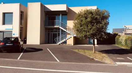 Bureaux à louer à Pornichet dans zone Atlantique avec parking privatif - Offre immobilière - Arthur Loyd