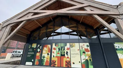 TOURS DEUX LIONS COMMERCE NEUF A LOUER 135 M² DIVISIBLE PROCHE TRAMWAY - Offre immobilière - Arthur Loyd