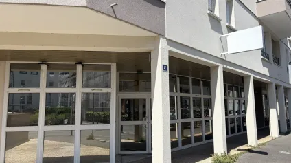 Local à louer Saint Marceau 198 m2 - Offre immobilière - Arthur Loyd