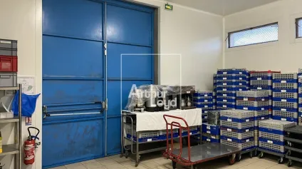 BATIMENT INDEPENDANT A VENDRE - Offre immobilière - Arthur Loyd