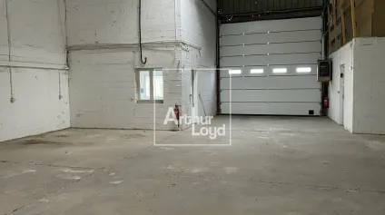 SAINT MICHEL SUR ORGE Local d' activit&eacute; &agrave; louer - Offre immobilière - Arthur Loyd