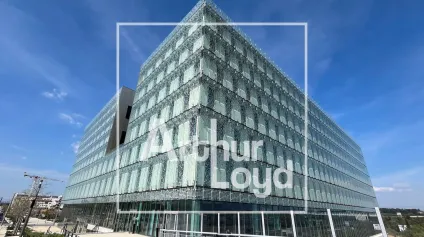 BUREAUX NEUFS A LOUER AVEC TERRASSES ET PARKINGS - NEXUS - MONTPELLIER -GARE TGV SUD DE FRANCE - Offre immobilière - Arthur Loyd