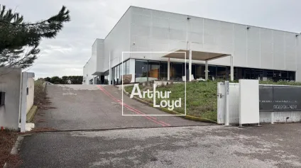 Bâtiment d'activité indépendant à vendre - 1 300 m² sur parcelle 2 770 m² - Garosud, Montpellier - Offre immobilière - Arthur Loyd