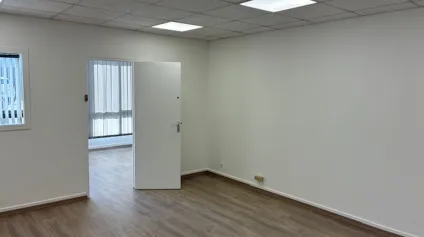 Bureaux à louer à Saint-Nazaire zone Océanis avec parking privatif - Offre immobilière - Arthur Loyd