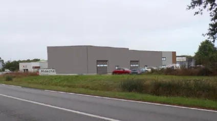 À louer - Cellules d'activité neuves - Zone d'activité du Kénéah à Plougoumelen - Offre immobilière - Arthur Loyd